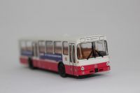 Jubiläums Fahrzeug brima Überland-Linienbus MB O 307 von Brekina